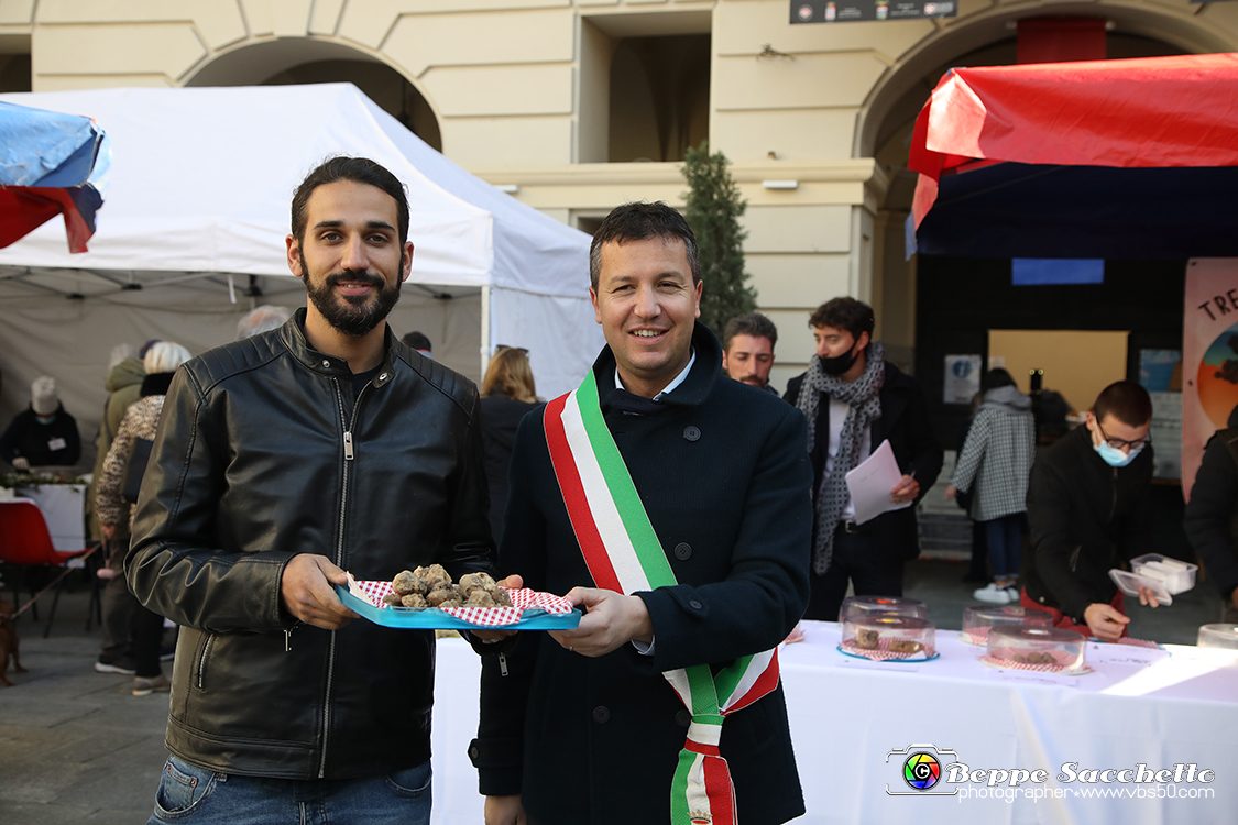 VBS_6196 - 10.ma Fiera Nazionale del Tartufo e Fiera dei Santi.jpg